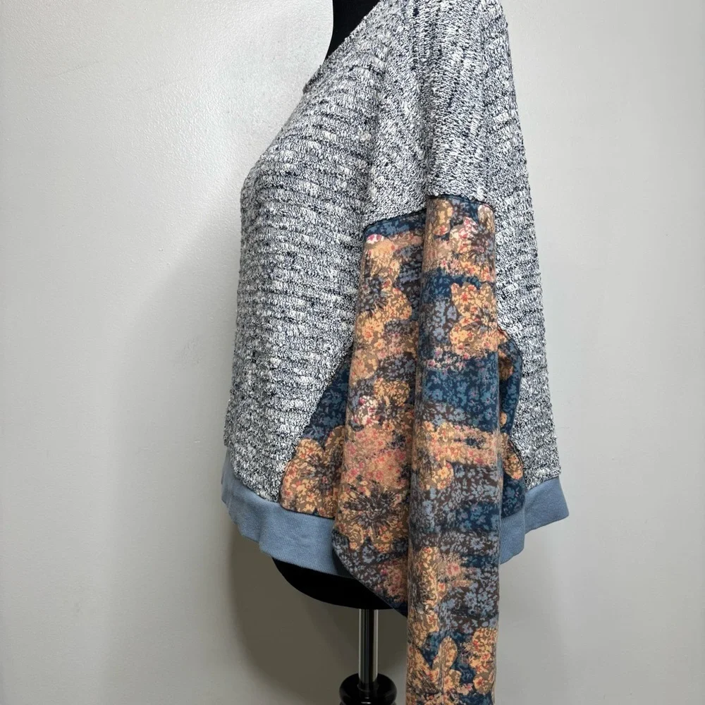 Saturday Sunday by Anthropologie Mixed Fabric Floral Sleeve Sweatshirt Women’s M